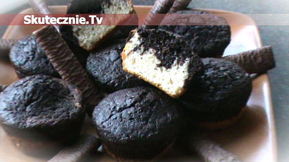 Dwukolorowe muffinki –wanilia i ciemna czekolada
