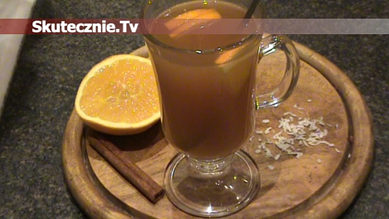 Rozgrzewająca herbata o smaku pomarańczy, kokosu i miodu z cynamonem