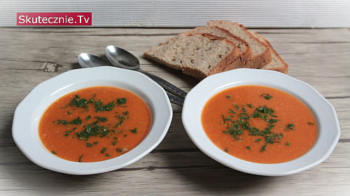 Zupa pomidorowo-dyniowa z soczewicą