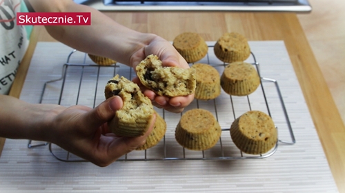Jak zrobić… Najlepsze muffiny (bez miksera, bez jaj)