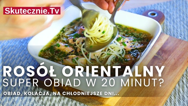 Rosół orientalny z łososiem. Obiad w 20 minut i lepszy niż myślisz